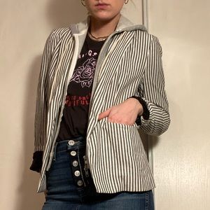 💫SOLD💫Jamison Grey and White Blazer w/ Removable